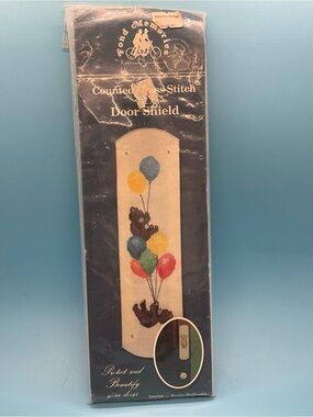 Counted Cross Stitch Door Shield by Fond Memories "Bears/Balloons"  #DS208